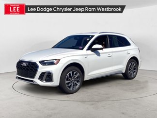 Used 2022 Audi Q5 2.0T Premium w/ Convenience Package image 1