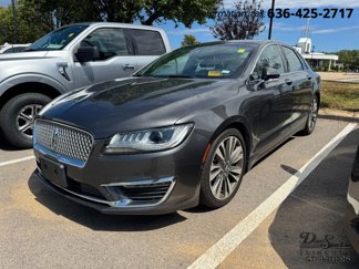 Used 2019 Lincoln MKZ Reserve image 1