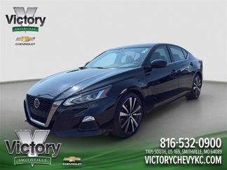 Used 2022 Nissan Altima 2.5 SR image 1