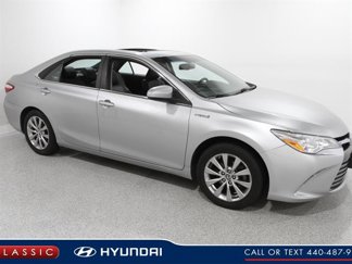 Used 2017 Toyota Camry XLE image 1
