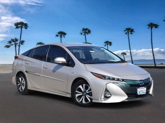 Used 2017 Toyota Prius Prime image 1