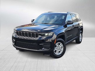 New 2025 Jeep Grand Cherokee Laredo w/ Luxury Tech Group I image 1