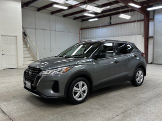 Used 2024 Nissan Kicks S image 1