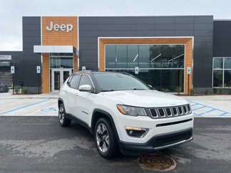 Certified 2019 Jeep Compass Limited image 1