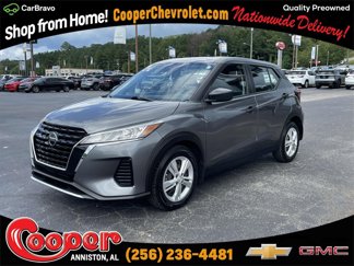 Used 2021 Nissan Kicks S image 1