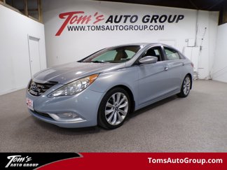Used 2011 Hyundai Sonata SE w/ Navigation & Sunroof Pkg 4 image 1