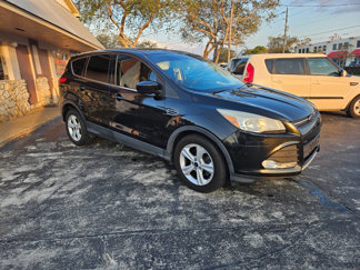 Used 2014 Ford Escape SE image 1