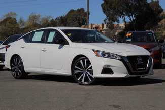 Used 2021 Nissan Altima 2.5 SR image 1