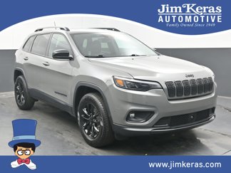 Used 2023 Jeep Cherokee Altitude Lux image 1