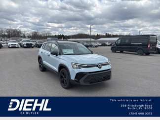 New 2025 Volkswagen Taos SE image 1