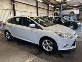 Used 2014 Ford Focus SE image 1