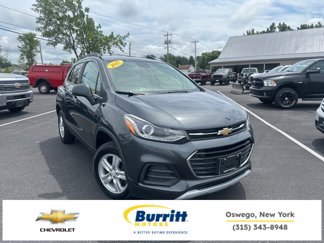 Used 2017 Chevrolet Trax LT w/ LT Convenience Package image 1