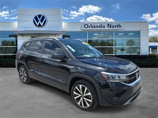 Used 2022 Volkswagen Taos SE image 1