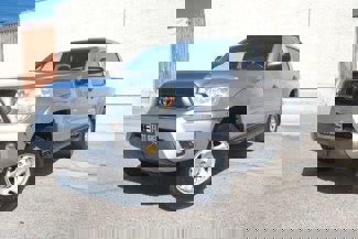 Used 2015 Toyota Tacoma PreRunner w/ SR5 Package video 1