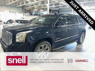 Used 2017 GMC Yukon XL Denali w/ Open Road Package image 1