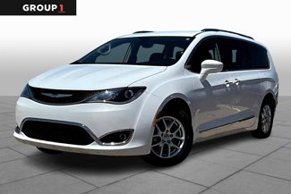 Used 2020 Chrysler Pacifica Touring-L video 1