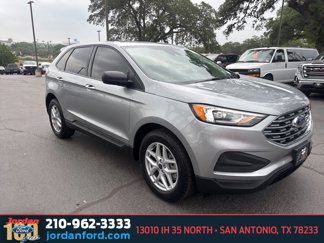 Certified 2021 Ford Edge SE image 1