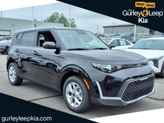 New 2025 Kia Soul LX image 1