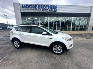Used 2018 Ford Escape SEL image 1