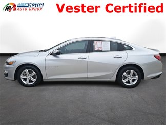 Used 2022 Chevrolet Malibu LT image 1