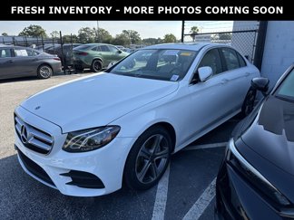 Certified 2018 Mercedes-Benz E 300 4MATIC image 1