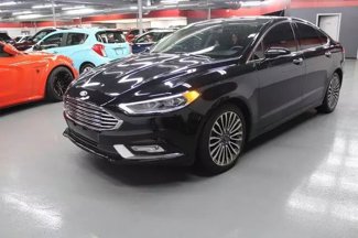 Used 2017 Ford Fusion SE image 1