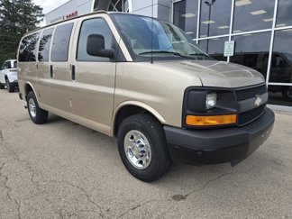 Used 2011 Chevrolet Express 2500 LS image 1