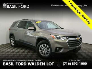 Used 2018 Chevrolet Traverse LT image 1