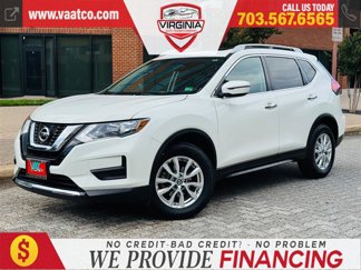 Used 2017 Nissan Rogue SV image 1