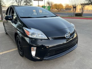 Used 2015 Toyota Prius Two image 1