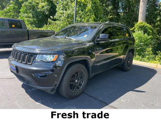 Certified 2018 Jeep Grand Cherokee Laredo image 1