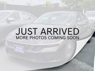 Used 2024 Hyundai Elantra SEL image 1