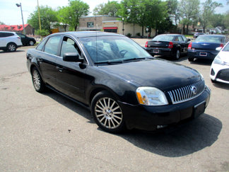 Used 2005 Mercury Montego Premier image 1
