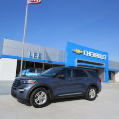 Used 2021 Ford Explorer XLT w/ Equipment Group 202A image 1