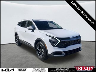 New 2025 Kia Sportage EX image 1
