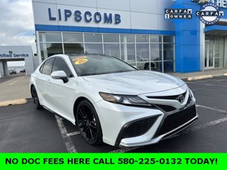 Used 2021 Toyota Camry XSE image 1