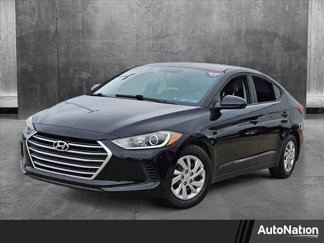 Used 2017 Hyundai Elantra SE image 1