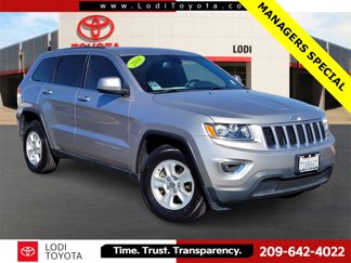 Used 2016 Jeep Grand Cherokee Laredo image 1
