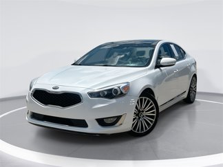 Used 2016 Kia Cadenza Premium w/ Technology Package image 1