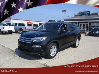 Used 2016 Honda Pilot LX image 1