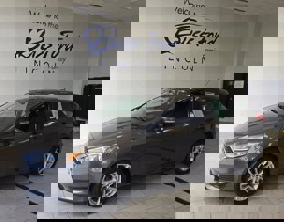 Used 2017 Ford Focus SE image 1