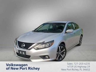 Used 2017 Nissan Altima 2.5 SR w/ LED Appearance Package image 1