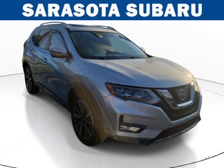 Used 2017 Nissan Rogue SL image 1