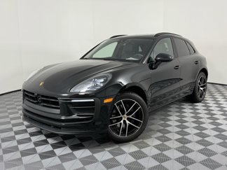 Used 2025 Porsche Macan image 1