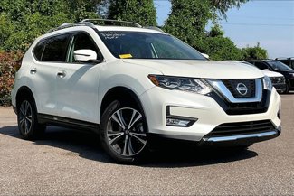 Used 2017 Nissan Rogue SL image 1