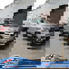 Certified 2020 Jeep Cherokee Latitude Plus image 1