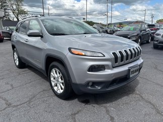 Used 2015 Jeep Cherokee Latitude image 1