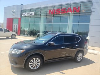 Used 2018 Nissan Rogue SV image 1