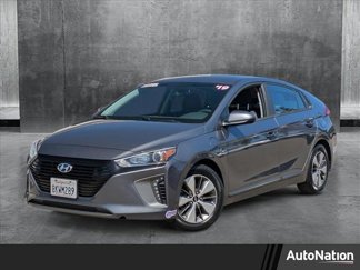 Used 2019 Hyundai Ioniq Plug-In Hybrid image 1