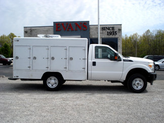 Used 2016 Ford F250 XL w/ Power Equipment Group image 1